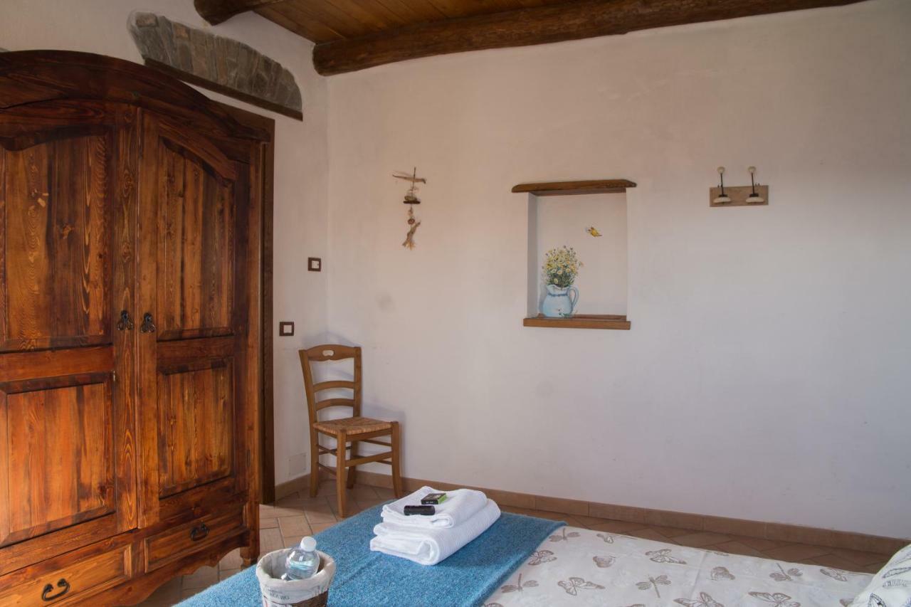 Agriturismo Angio Nel Cere Bracelli Bagian luar foto